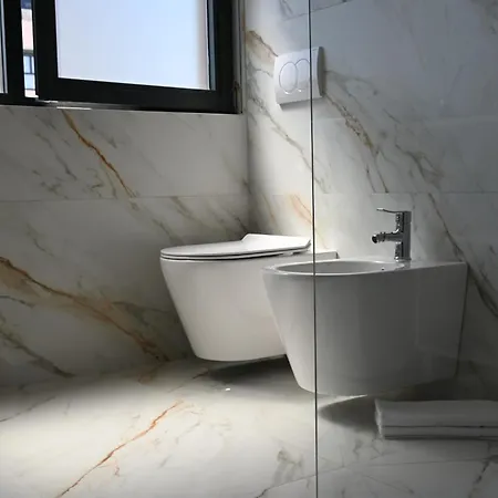 Daire Modern Stay, Tiran