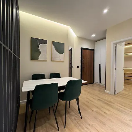 Modern Stay, *