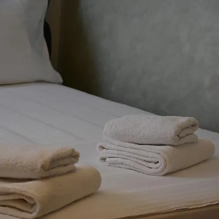 アパート Modern Stay,