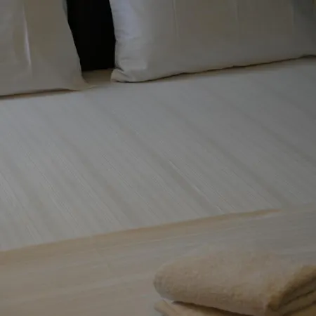 Modern Stay, アパート
