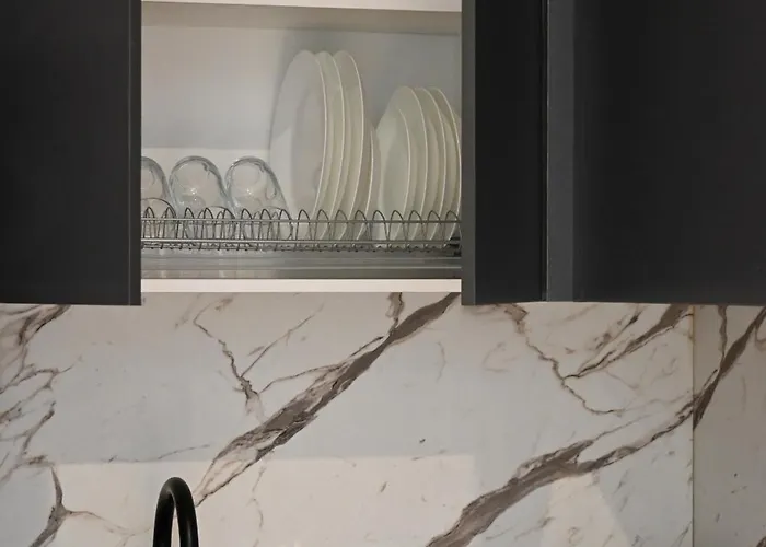 Daire Modern Stay, Tiran